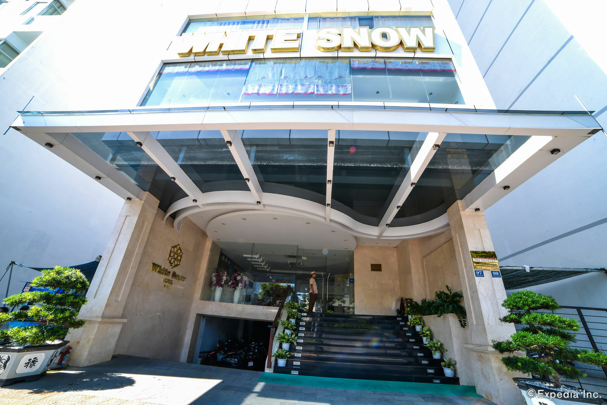 White Snow Hotel Da Nang Exterior photo