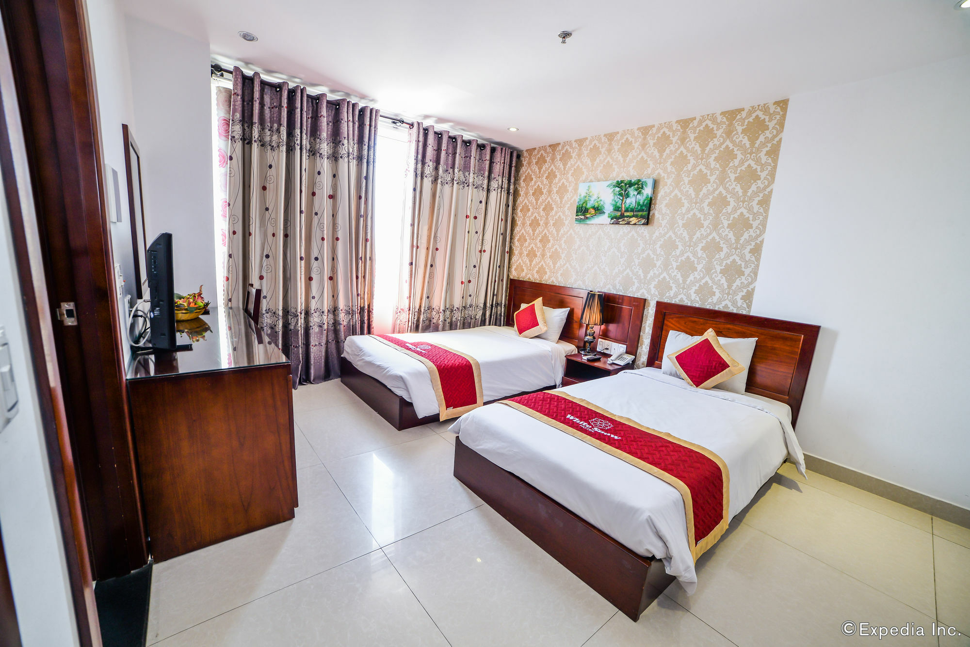 White Snow Hotel Da Nang Exterior photo